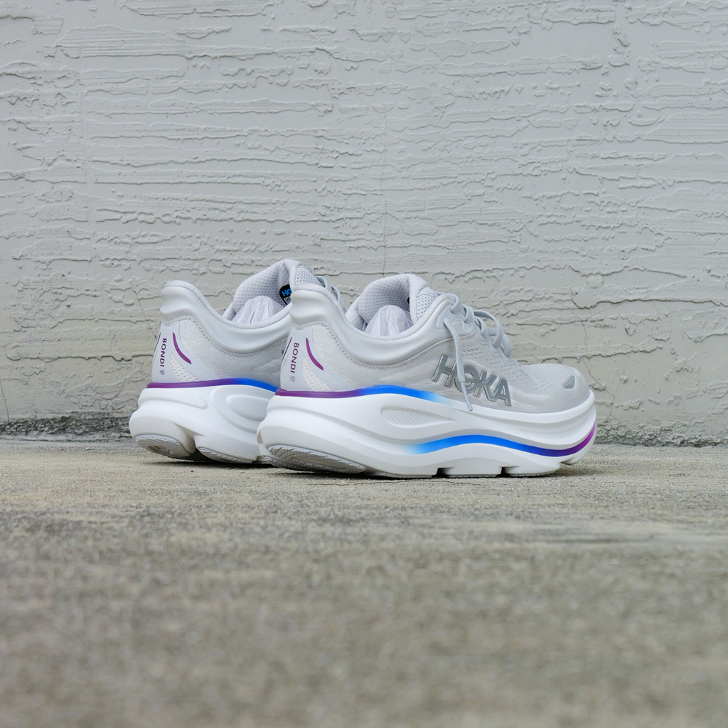 Womens HOKA Bondi 9 (Cosmic grey/White)