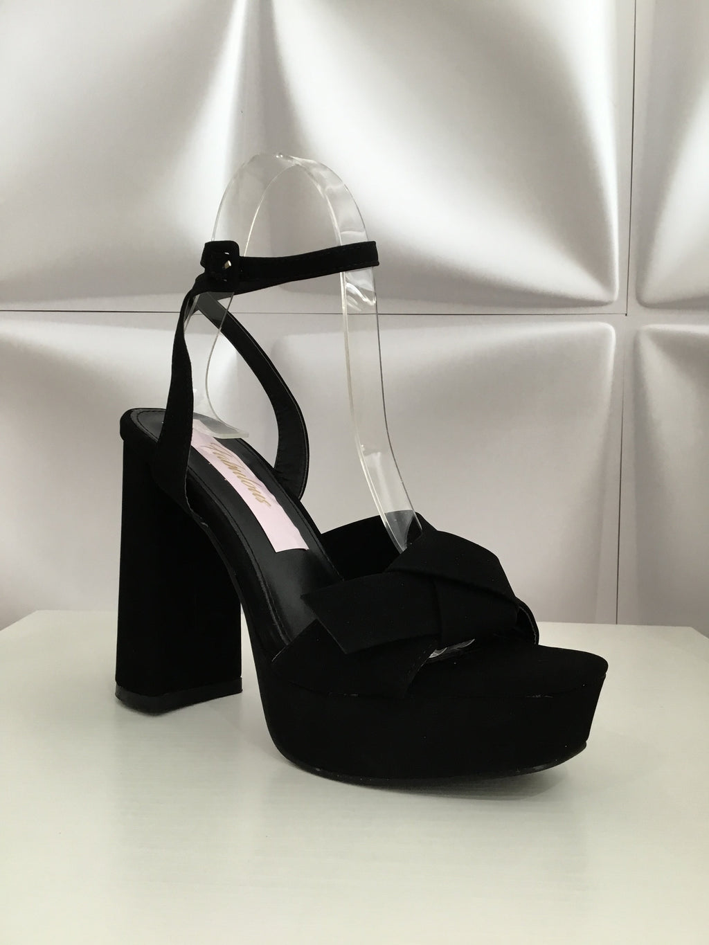 Black Bow Heel